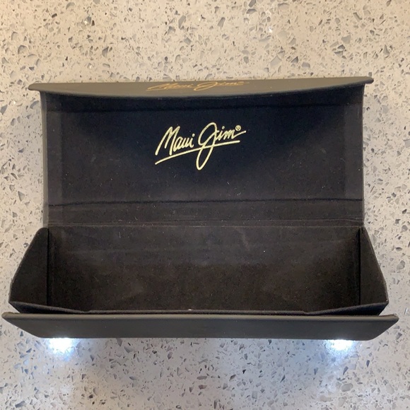 Maui Jim Sunglass Case - Picture 2 of 3